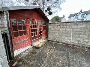 Photo 24- click for photo gallery